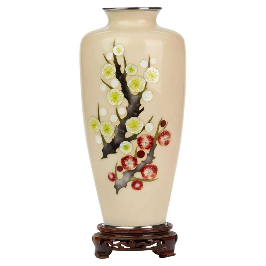 Tamura Japanese Showa Period Hawthorn Decorated Cloisonné Vase